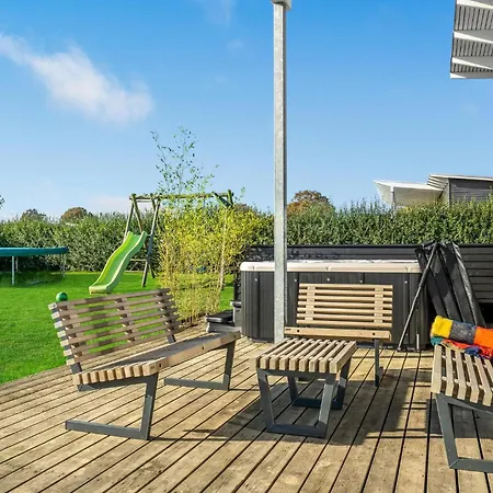 Awesome In Haderslev With Kitchen Holiday home *