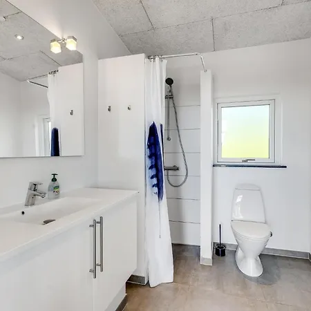 Four-bedroom Haderslev With A Hot Tub 01 *