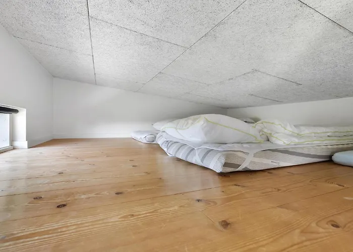 Four-bedroom With A Hot Tub 01 Nyaraló *